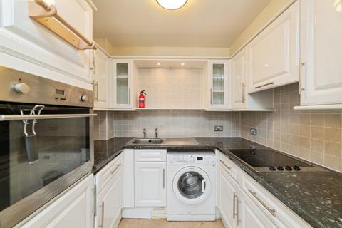 1 bedroom flat for sale, Court, West Glamorgan SA3