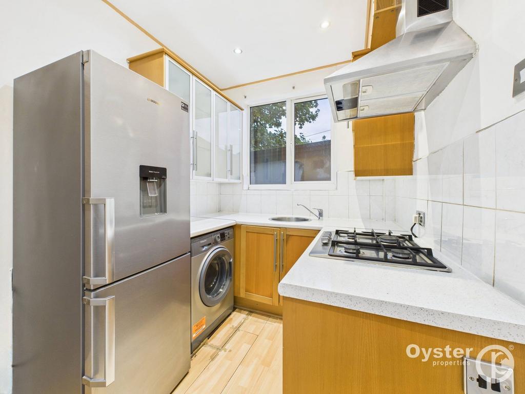 Apartment in Wembley - More