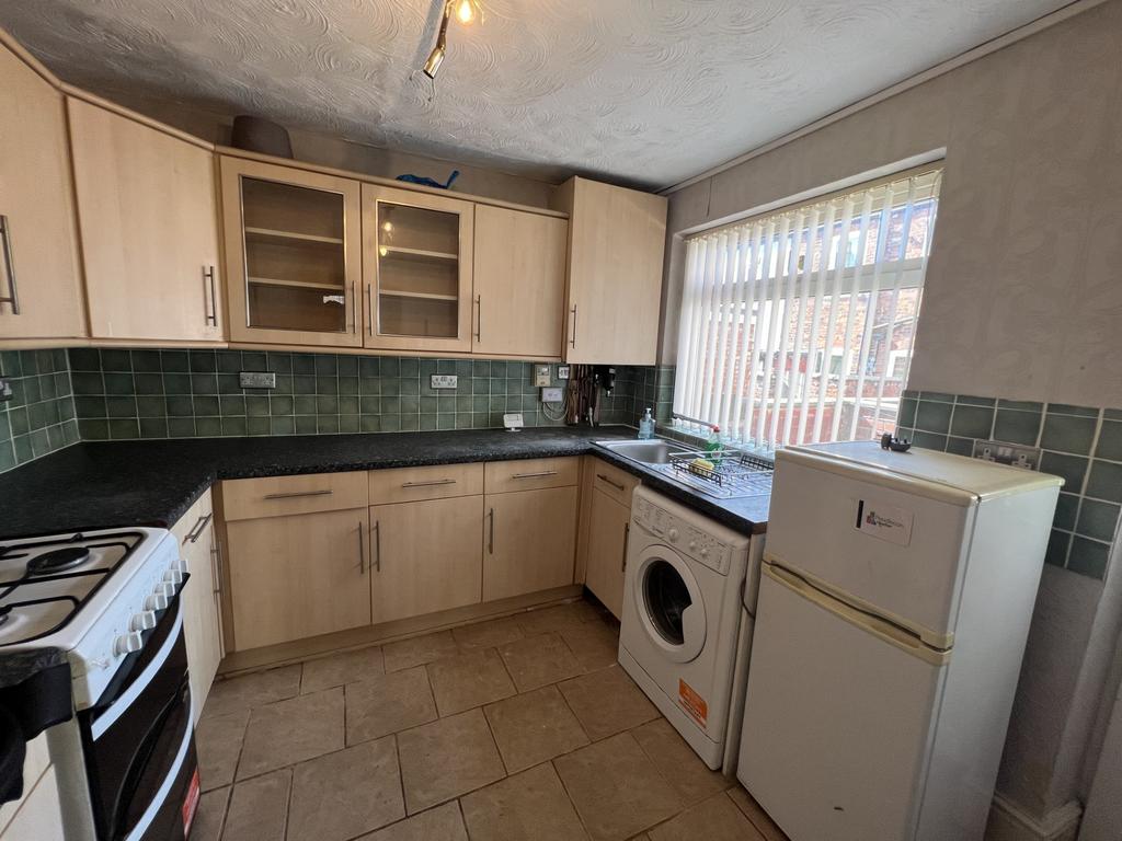 House in Manchester, Abbey Hey, Gorton - View 3