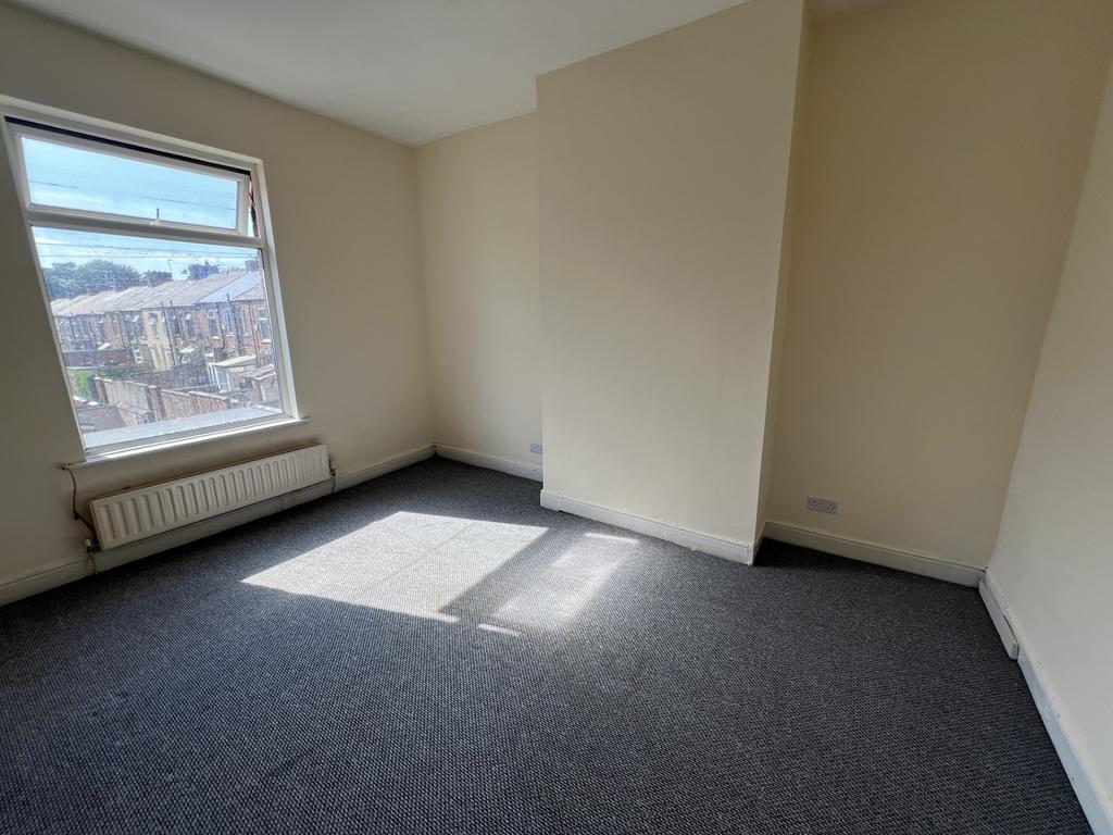 House in Manchester, Abbey Hey, Gorton - View 4