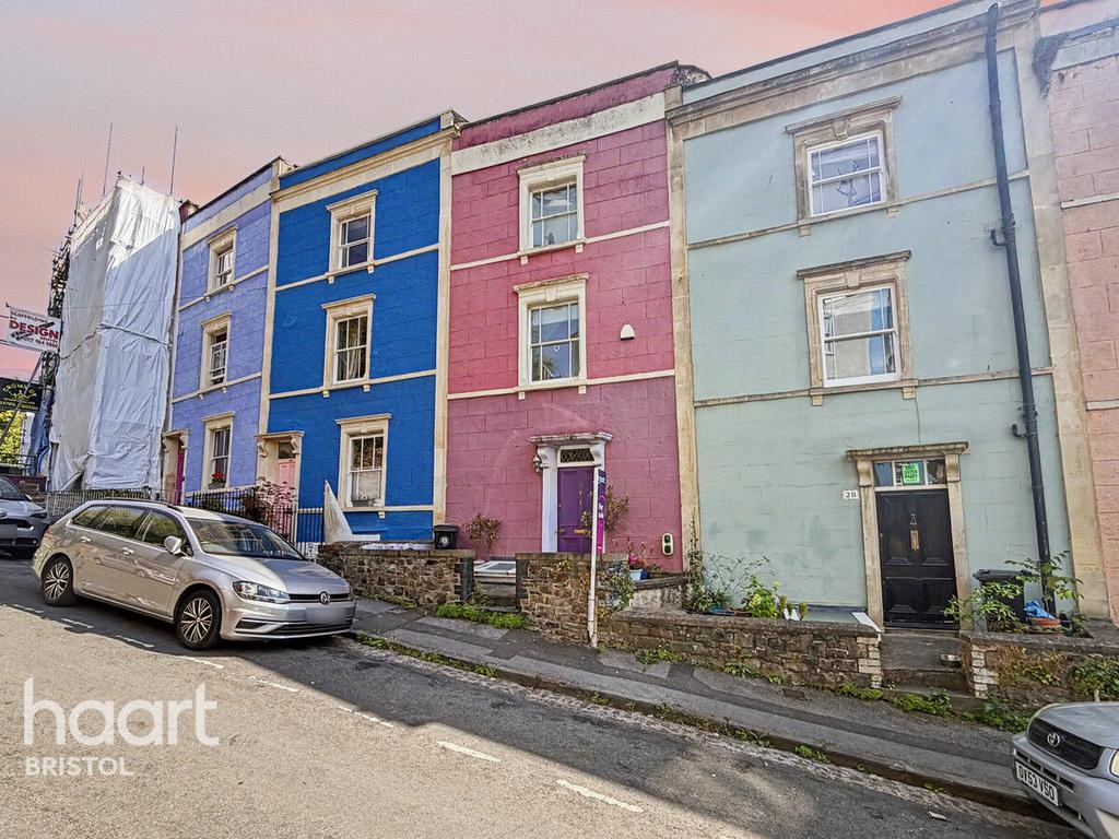 House in Bristol, Cumberland Basin, Hotwells - View 4