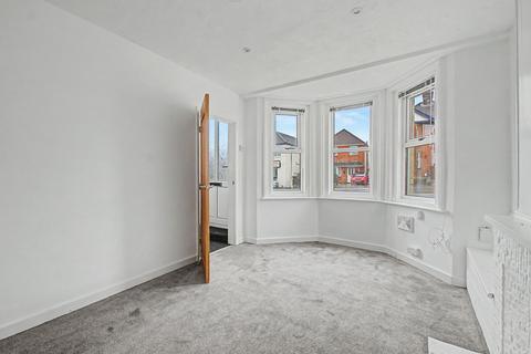 4 bedroom semi-detached house for sale, Sea View Road, Poole BH12