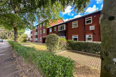 2 bedroom ground floor flat for sale, Cavendish Road, Heaton Mersey