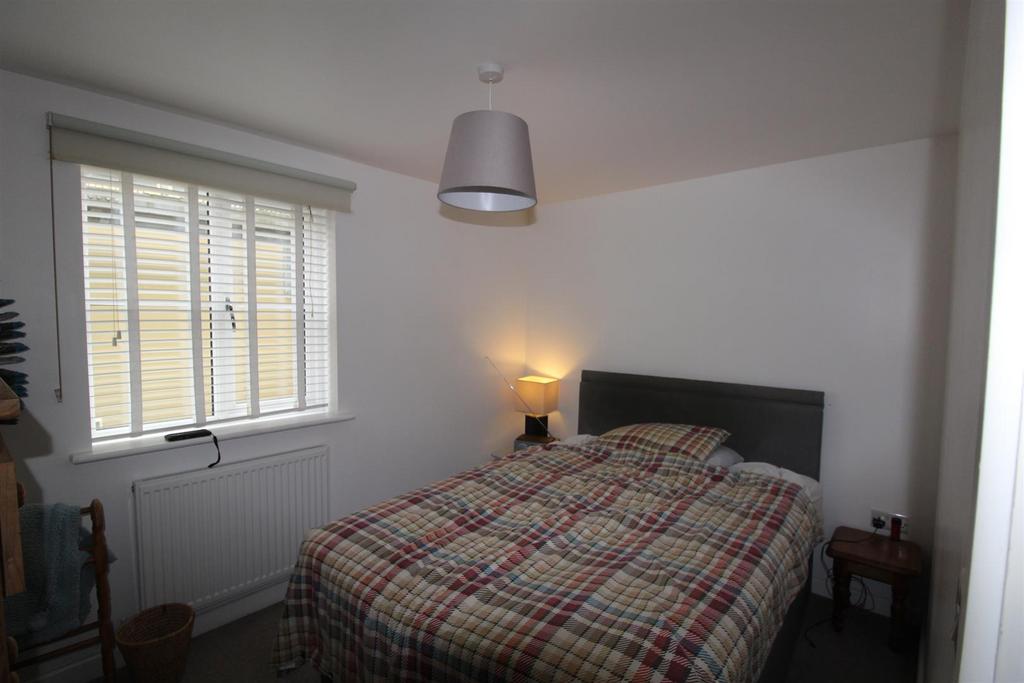Apartment in Honiton - More