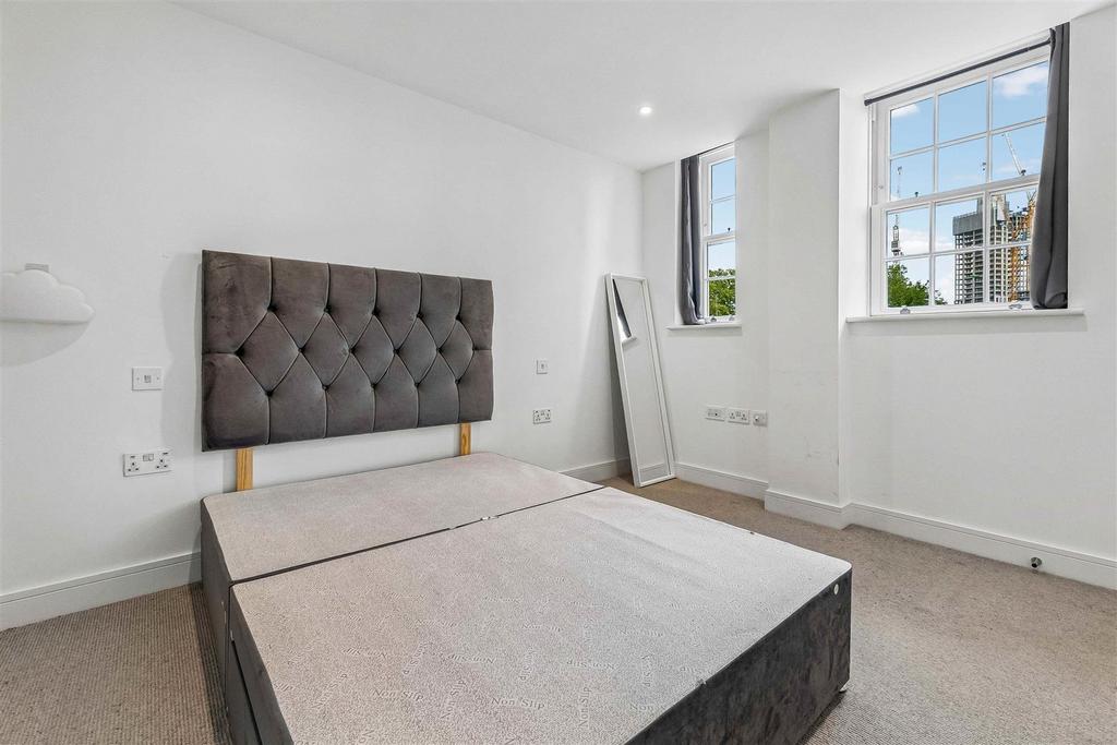 House in London - More