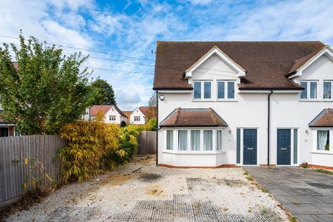 Weston Avenue, West Molesey, KT8