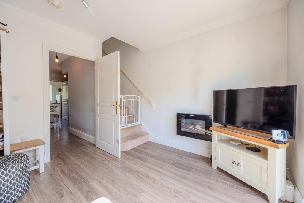 House in Gloucestershire - View 5