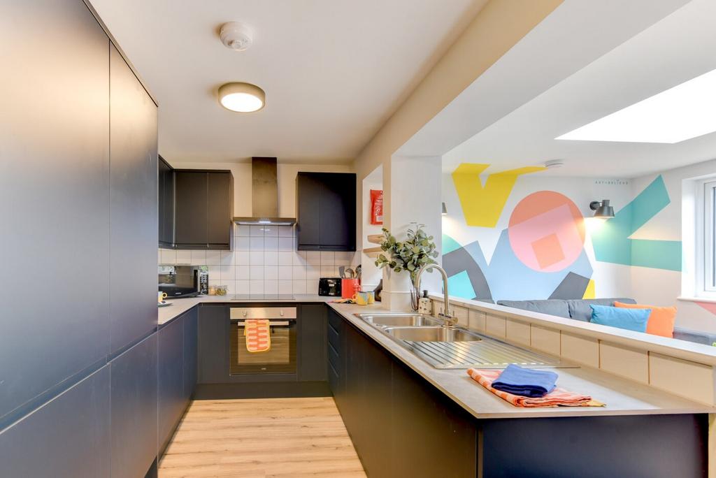 House in Bath - View 2
