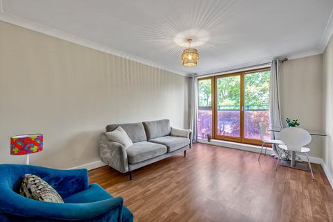 1 bedroom flat for sale, Southgate Road, Hackney, London, N1