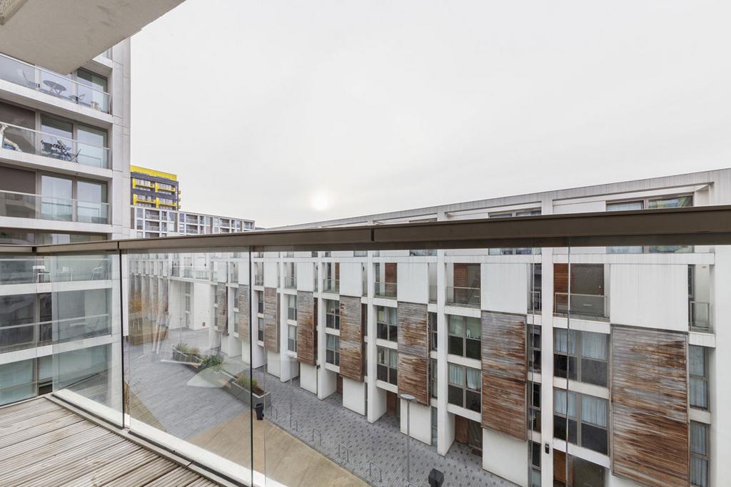 Apartment in London - View 2