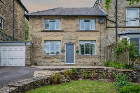 2 bedroom cottage to rent, Corbar Road, Buxton