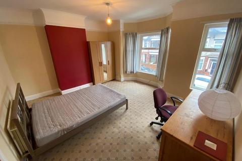4 bedroom house to rent, St. Michaels Road, Coventry