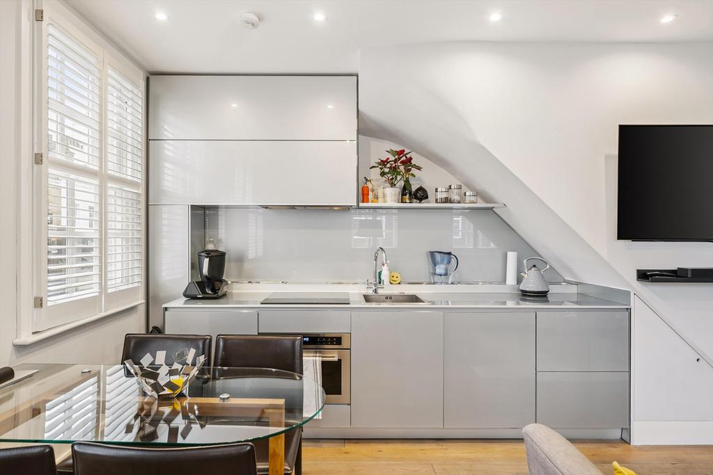 Apartment in London - View 2
