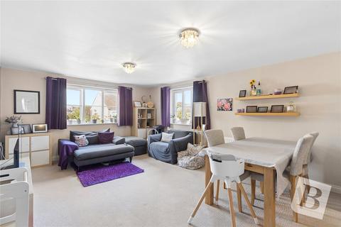 2 bedroom apartment for sale, Pemberley Apartments, 9 Gillian Crescent, Gidea Park, RM2