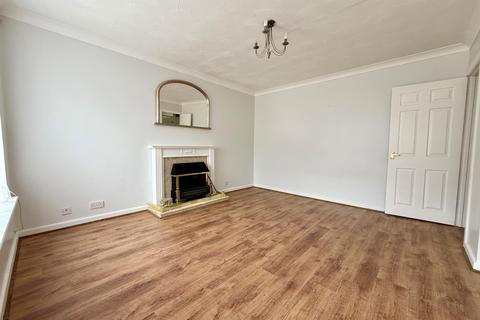 2 bedroom ground floor maisonette for sale, Windrush Way, Hythe SO45