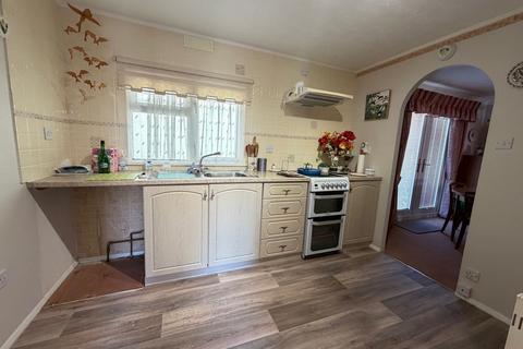 2 bedroom park home for sale, Foxhall Road, Ipswich IP4