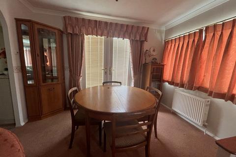 2 bedroom park home for sale, Foxhall Road, Ipswich IP4