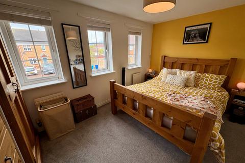 2 bedroom terraced house for sale, Swale Road, Brough