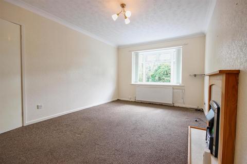 2 bedroom detached bungalow for sale, Beckside, Hornsea