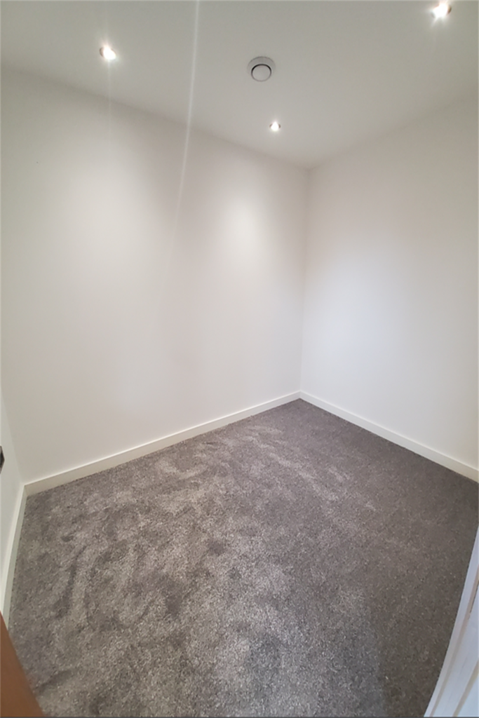 Apartment in Salford - More