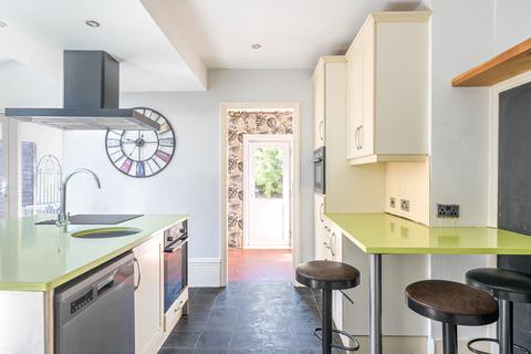 4 bedroom semi-detached house for sale, Coulsdon Road, Caterham, CR3