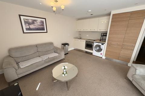 2 bedroom apartment to rent, Falcon Drive, Cardiff, CF10