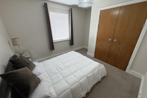 2 bedroom apartment to rent, Falcon Drive, Cardiff, CF10