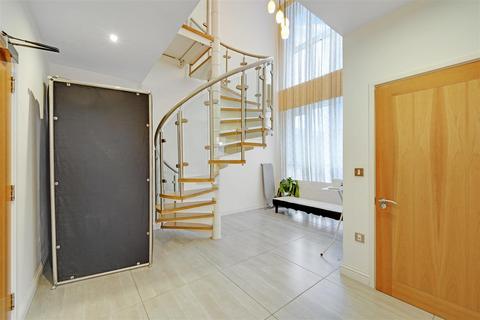 2 bedroom apartment for sale, Balearic Apartments, Royal Victoria Dock
