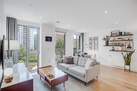 1 bedroom apartment for sale, Copeland Court, Silvertown
