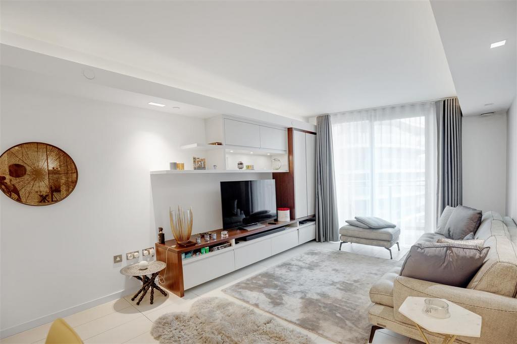 Apartment in Royal Victoria Dock