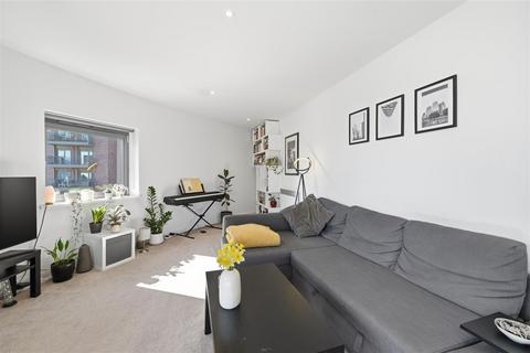 2 bedroom apartment for sale, The Sphere, Royal Victoria Dock