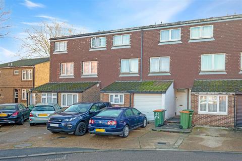 Atkinson Road, West Beckton