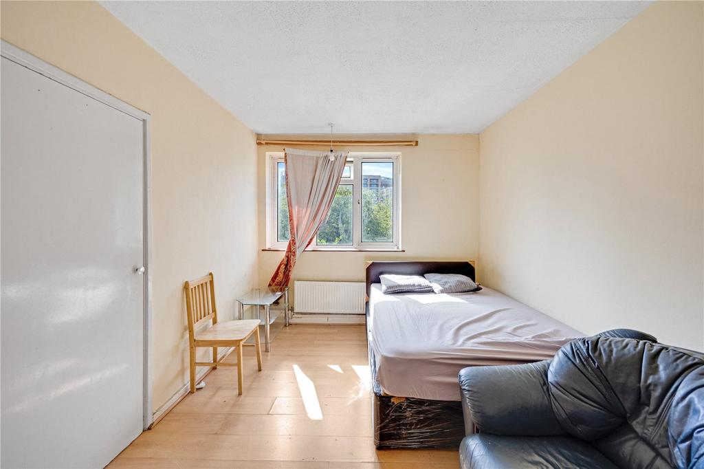 Apartment in London - View 5