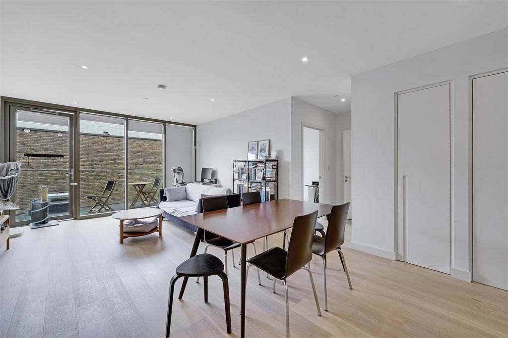 Apartment in Royal Wharf - View 5