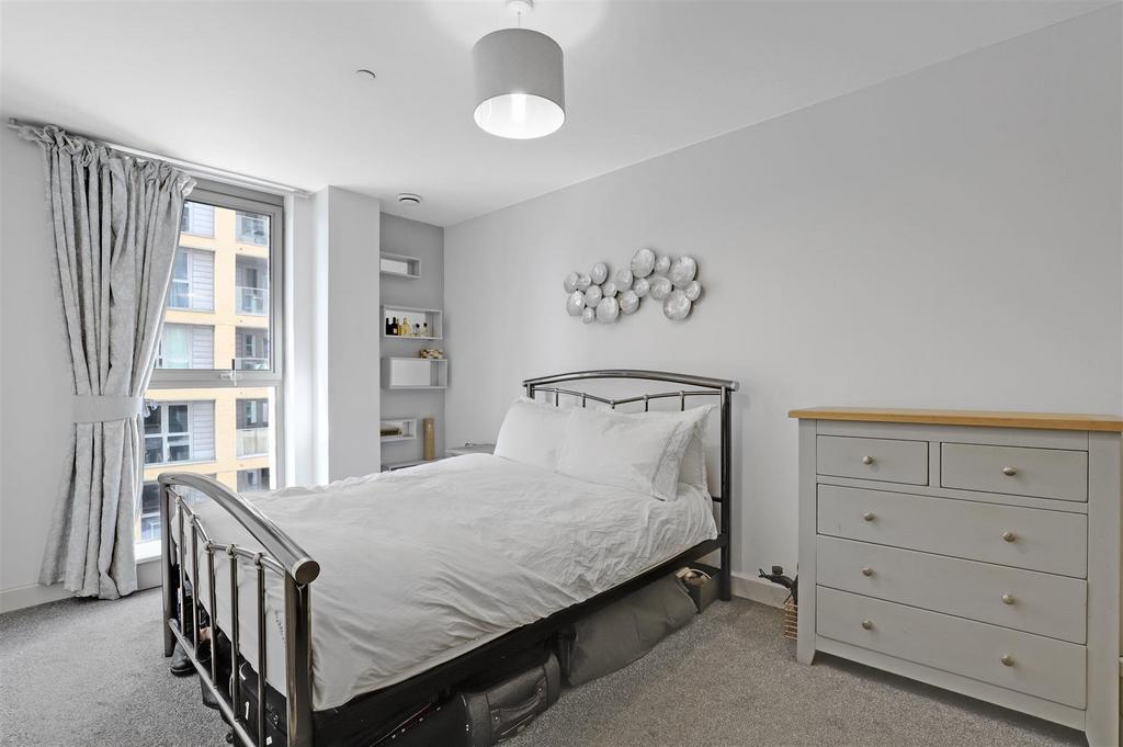 Apartment in Lewisham - More