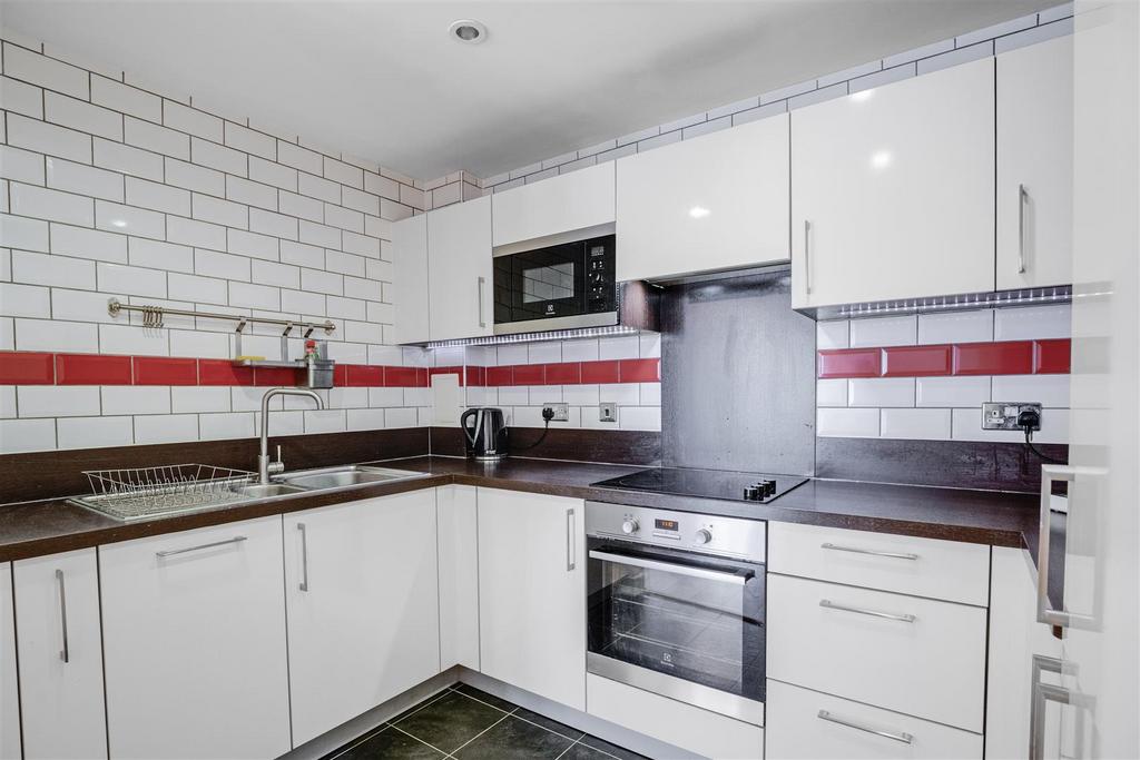 Apartment in Lewisham - View 5