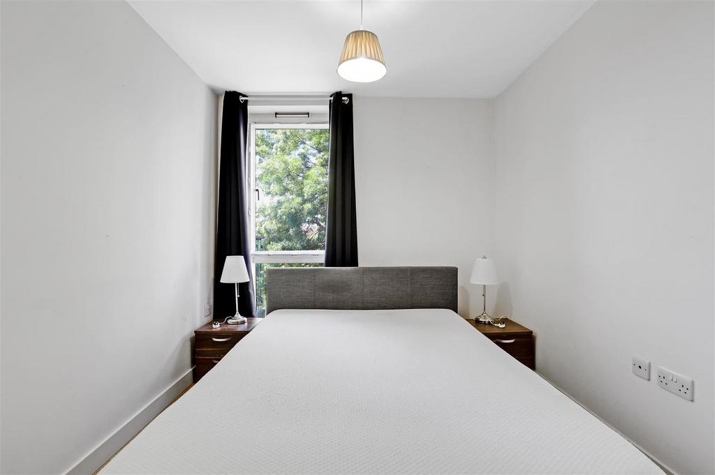 Apartment in London, Deptford - More
