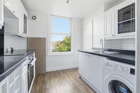 1 bedroom apartment for sale, Highfield Road, Dartford