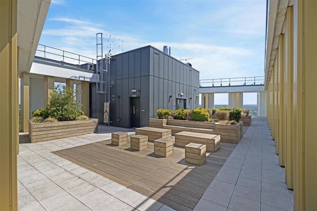 Apartment in London - More