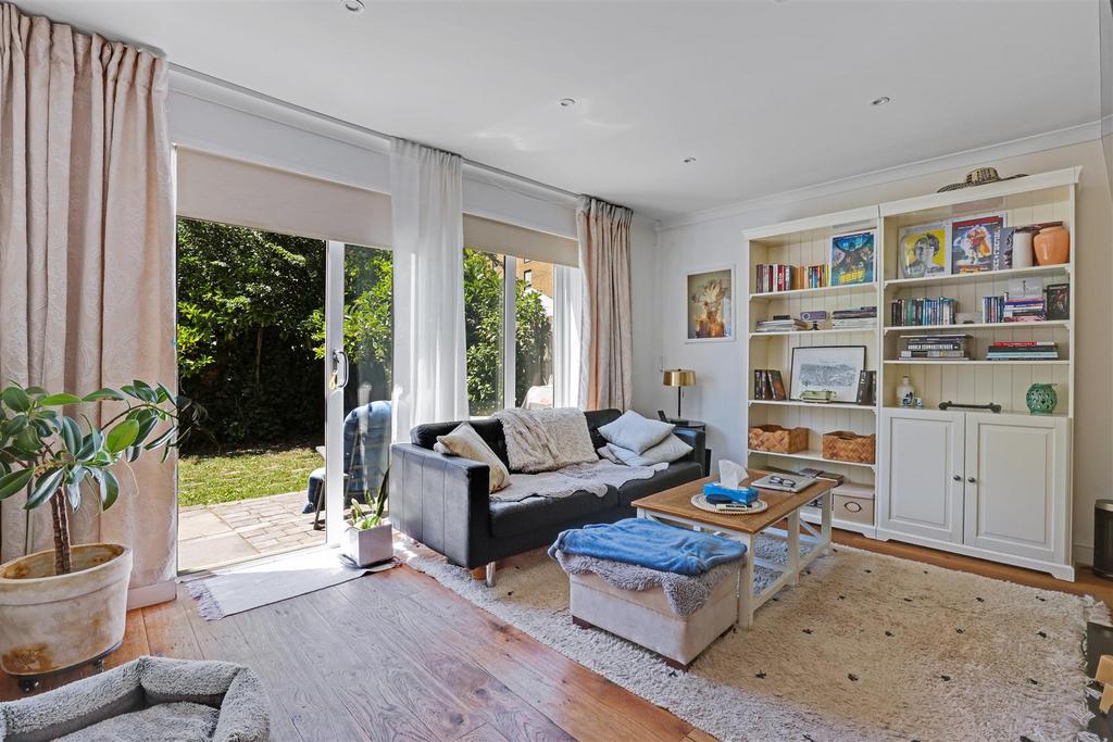 House in London, Deptford - View 3