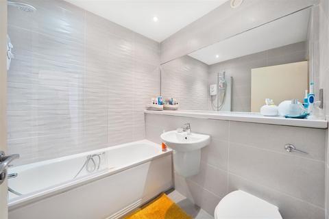 1 bedroom apartment to rent, Vista Building, Woolwich