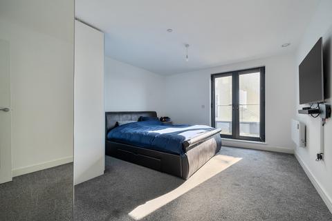 2 bedroom flat for sale, Romany Road, West Sussex BN13