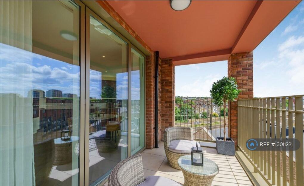 Apartment in London - View 4