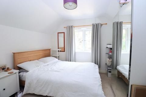 undefined, St Dominic Close, Farnborough GU14