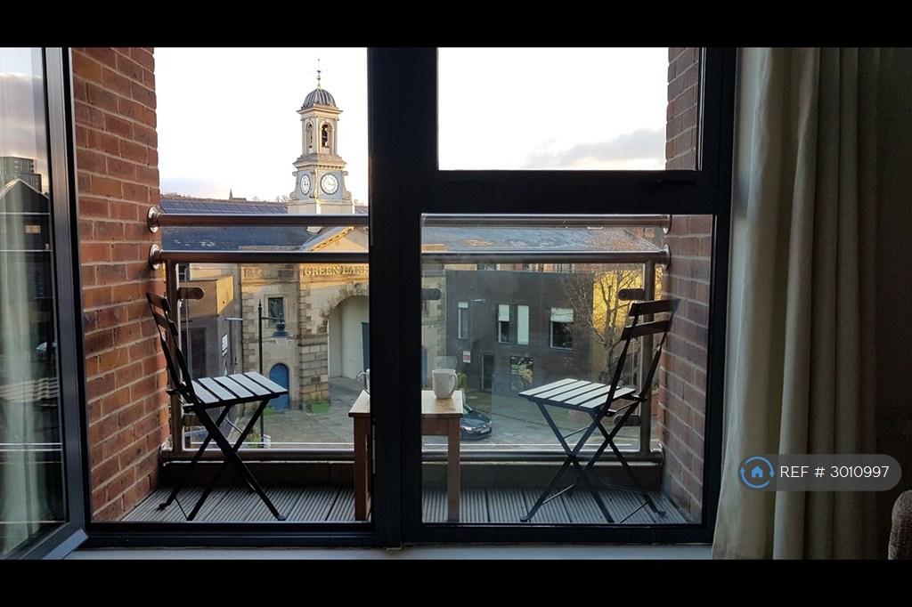Apartment in Sheffield, South Yorkshire - View 2