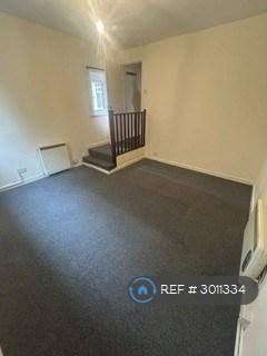 2 bedroom flat to rent, Thorold Road, Southampton, SO18