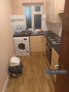 2 bedroom flat to rent, Thorold Road, Southampton, SO18