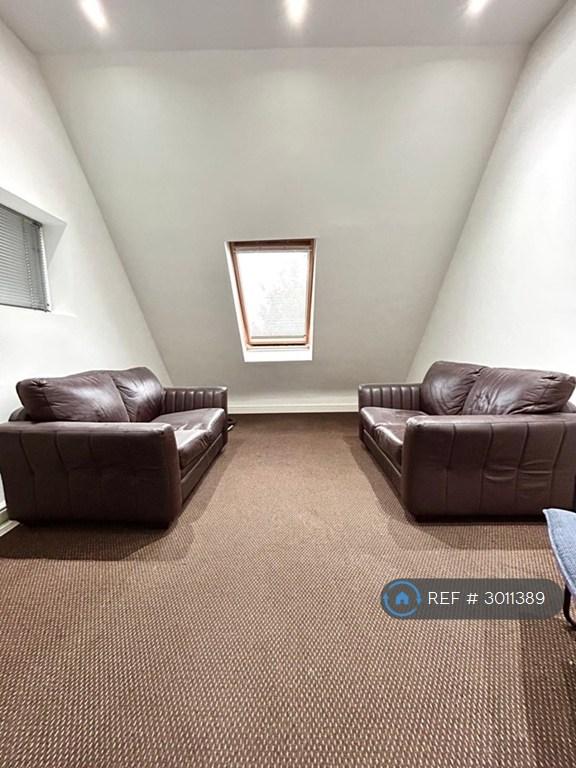 Apartment in Liverpool - View 4