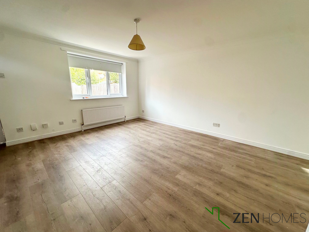 House in Enfield - View 3