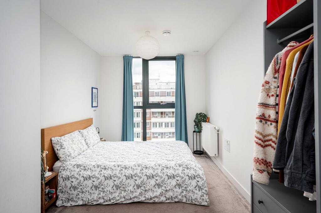 Apartment in London - View 4